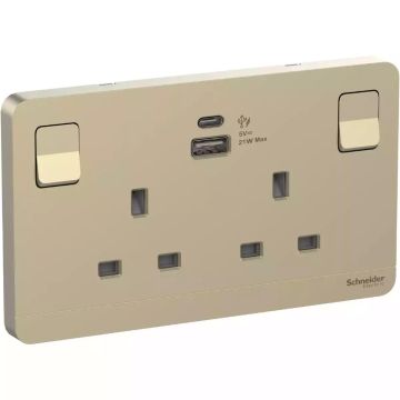 Switched socket with USB charger